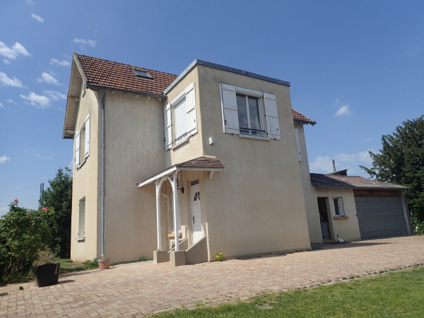 Offres de vente Maison La Rochette 77000