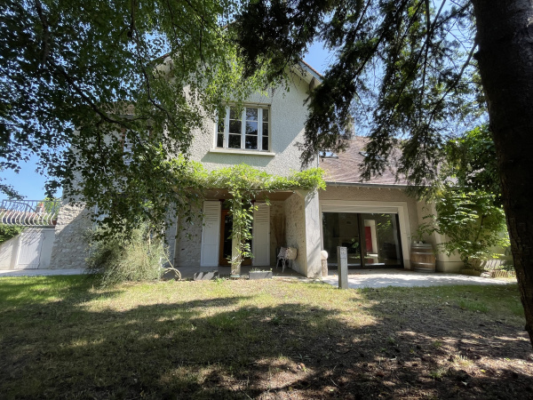 Offres de vente Propriete La Rochette 77000